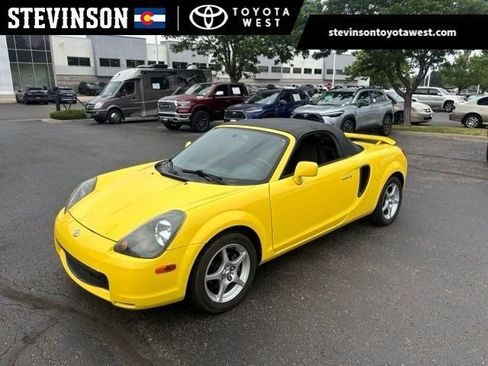 Used 2000 Toyota MR2 RWD image 1