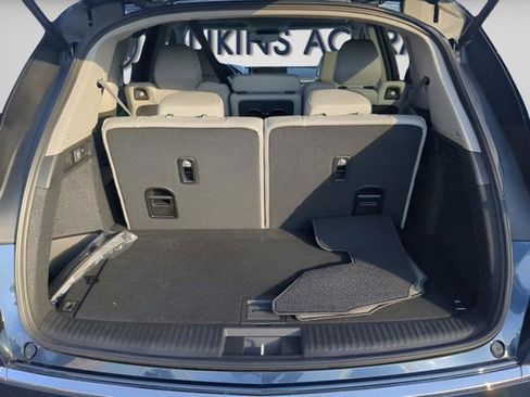 Used 2025 Acura MDX FWD w/ Technology Package image 10