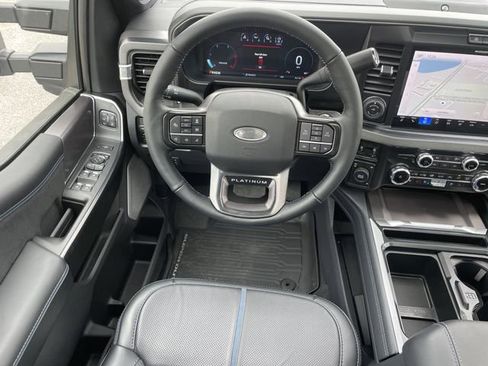 New 2026 Ford F450 Platinum w/ FX4 Off-Road Package image 19