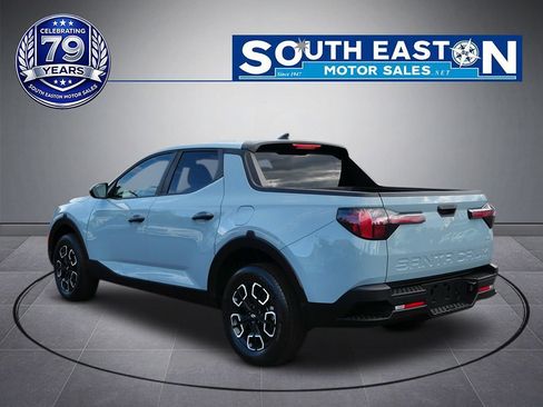 Used 2023 Hyundai Santa Cruz SE AWD/4WD image 5