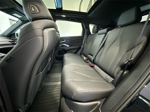 Used 2025 Acura RDX SH-AWD image 14