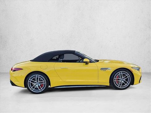 Certified 2022 Mercedes-Benz SL 55 AMG 4MATIC image 4