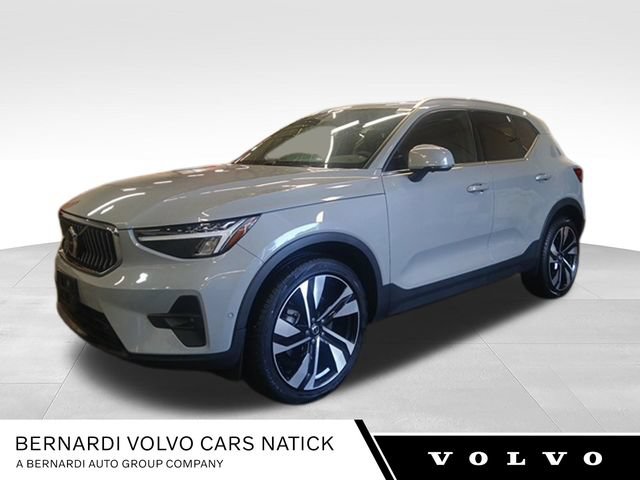 Certified 2024 Volvo XC40 B5 Plus w/ Protection Package Premier AWD/4WD image 1