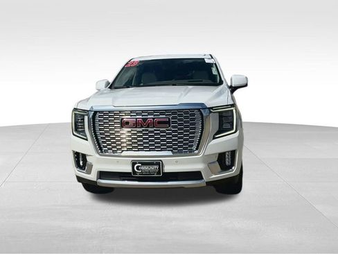 Certified 2023 GMC Yukon XL Denali image 4