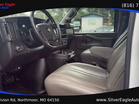Used 2020 Chevrolet Express 2500 w/ Safety Package RWD image 8