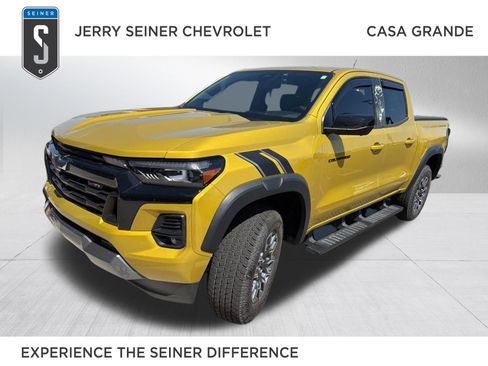 Used 2024 Chevrolet Colorado Z71 w/ Z71 Convenience Package 2 AWD/4WD image 1