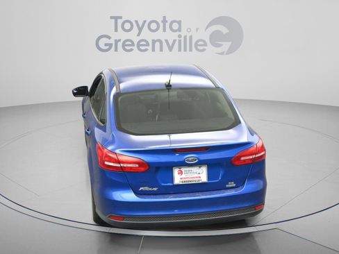 Used 2018 Ford Focus SE FWD image 12