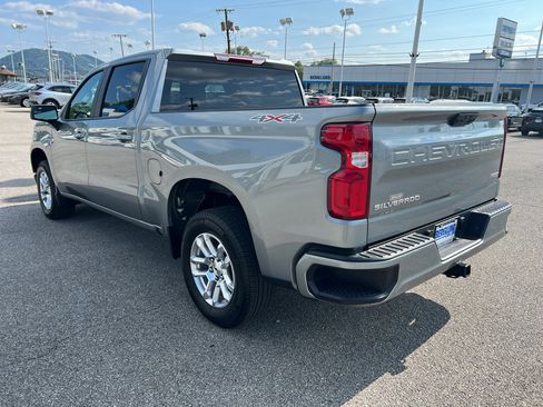 Used 2026 Chevrolet Silverado 1500 RST AWD/4WD image 7
