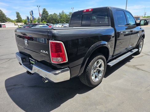 Used 2016 RAM 1500 Laramie w/ Convenience Group AWD/4WD image 6