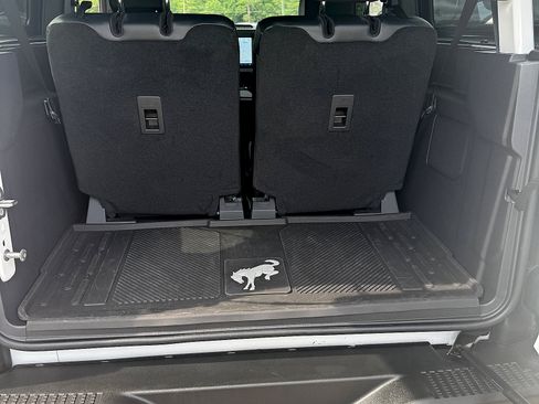 Used 2022 Ford Bronco Badlands AWD/4WD image 11