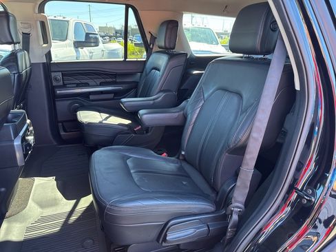 Used 2020 Ford Expedition Platinum image 27