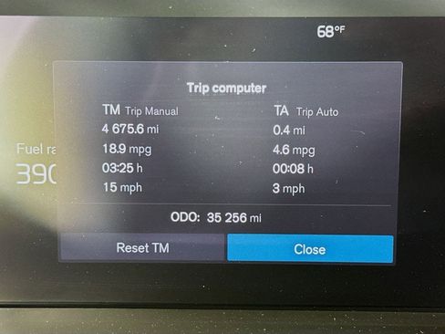 Certified 2023 Volvo XC90 B6 Ultimate w/ Protection Package Premier AWD/4WD image 12