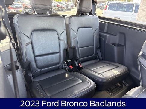 Used 2023 Ford Bronco Badlands AWD/4WD image 14