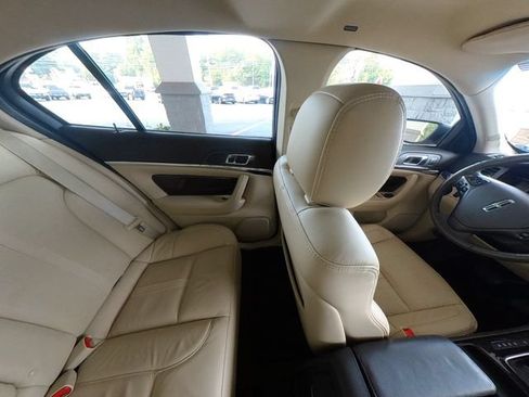 Used 2015 Lincoln MKS w/ Equipment Group 101A FWD image 35