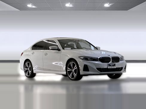 Used 2024 BMW 330i Sedan RWD image 7