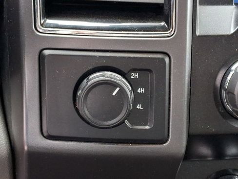 Used 2019 Ford F150 XLT image 23