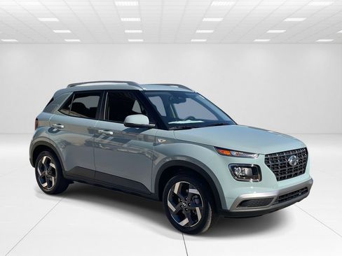 New 2026 Hyundai Venue SEL image 1