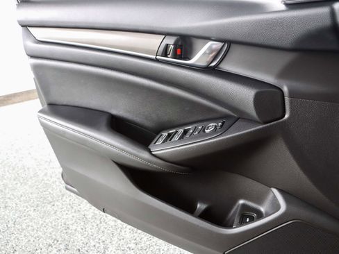 Used 2022 Honda Accord Sport image 21