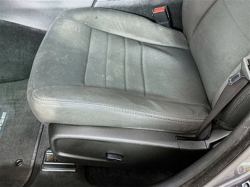 Used 2014 Dodge Charger SE image 9