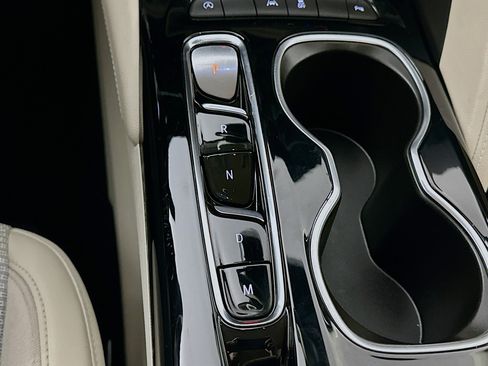 Used 2023 Buick Envision Preferred image 25