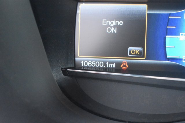 Used 2017 Ford Explorer XLT w/ Equipment Group 202A AWD/4WD image 27