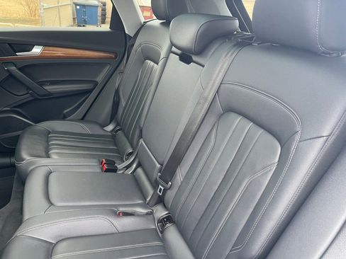 Used 2023 Audi Q5 2.0T Premium Plus image 18