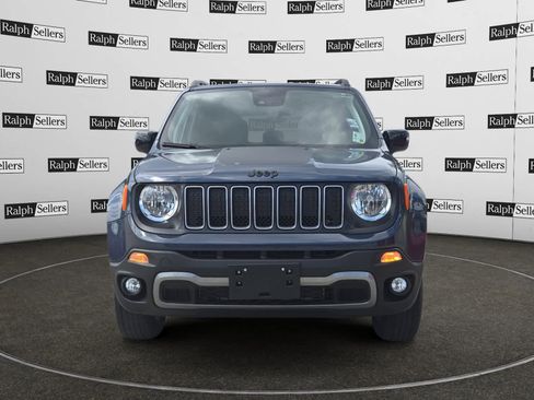 Used 2023 Jeep Renegade Latitude AWD/4WD image 8