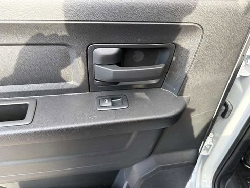 Used 2022 RAM 2500 Tradesman w/ Chrome Appearance Group image 6