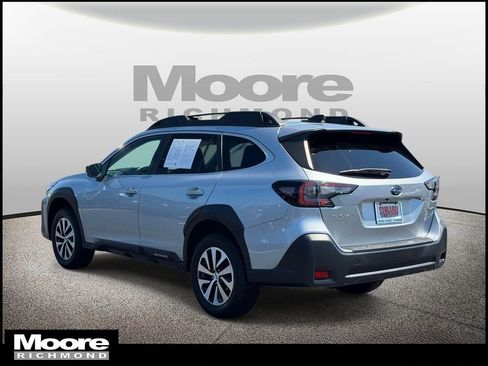 Certified 2023 Subaru Outback Premium AWD/4WD image 6