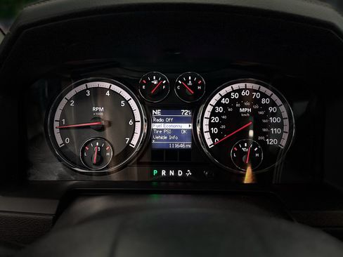 Used 2011 RAM 1500 Laramie w/ Chrome Accents Group AWD/4WD image 16