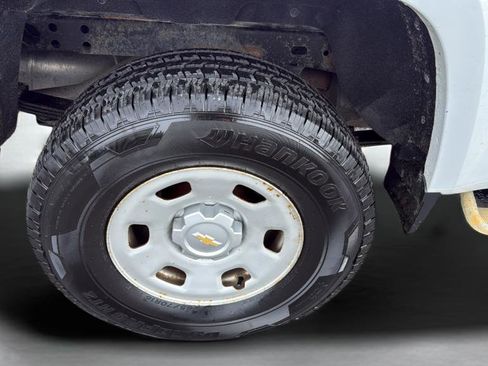 Used 2017 Chevrolet Colorado W/T image 38