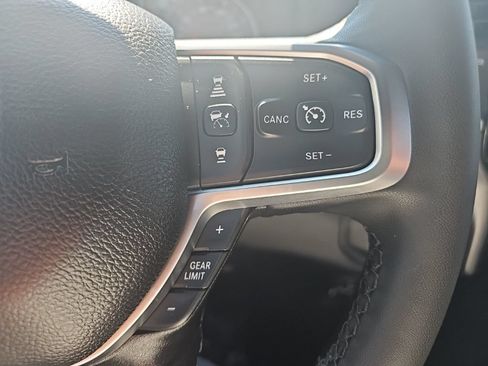 Used 2026 RAM 2500 Big Horn AWD/4WD image 30