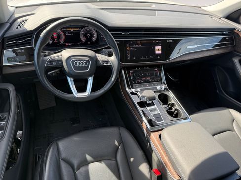Used 2023 Audi Q8 Premium Plus image 15