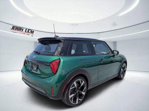 Used 2025 MINI Cooper S FWD image 3