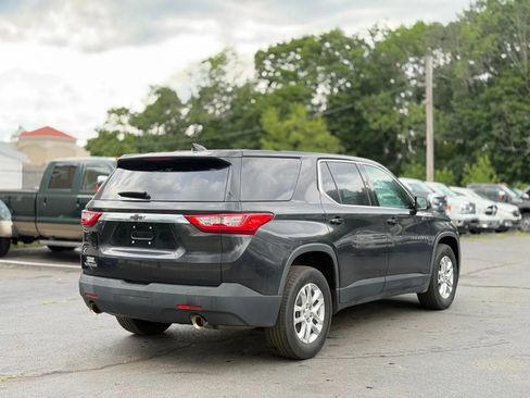 Used 2019 Chevrolet Traverse LS FWD image 26