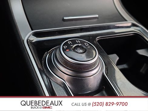 Used 2020 Ford Edge ST-Line FWD image 18
