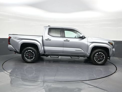 Used 2026 Toyota Tacoma TRD Sport RWD image 7