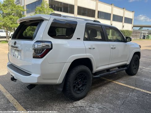 Used 2023 Toyota 4Runner SR5 Premium w/ Moonroof Package AWD/4WD image 6