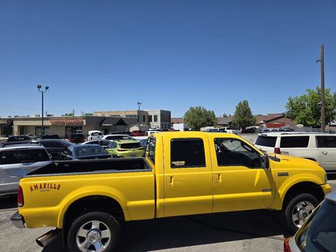 Used 2006 Ford F350 Lariat AWD/4WD image 4