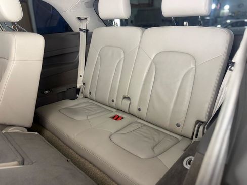Used 2007 Audi Q7 3.6 Premium AWD/4WD image 30