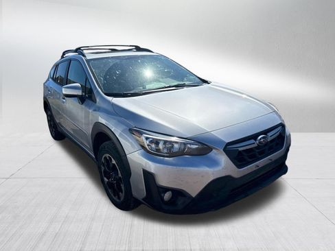 Used 2021 Subaru Crosstrek 2.0i Premium w/ Moonroof Package AWD/4WD image 5