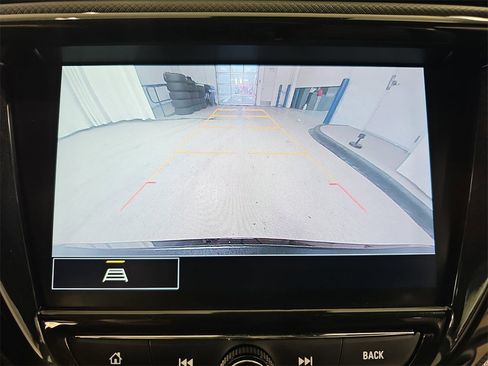 Certified 2021 Chevrolet TrailBlazer ACTIV w/ Technology Package image 29