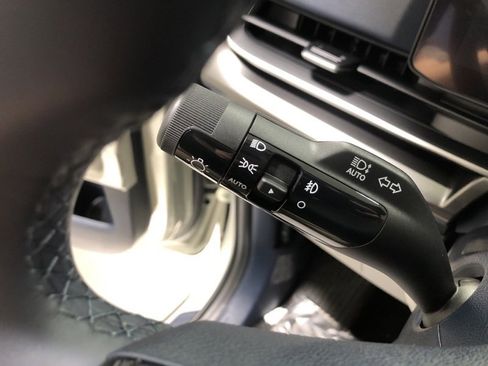 New 2026 Kia Carnival SX w/ SX Dark Edition Package image 24