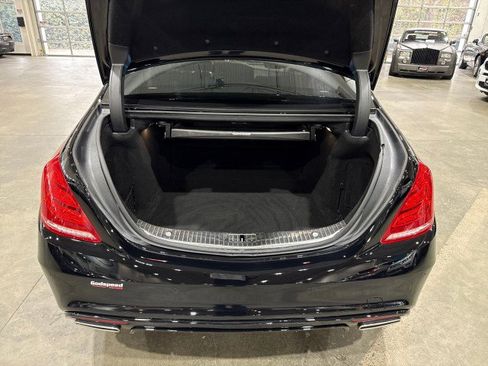 Used 2016 Mercedes-Benz S 550 Sedan image 15