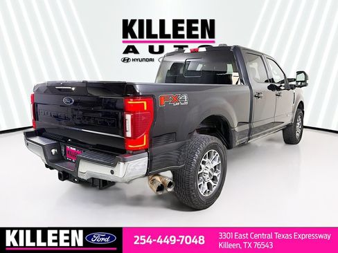 Used 2022 Ford F250 Lariat w/ Lariat Ultimate Package AWD/4WD image 9