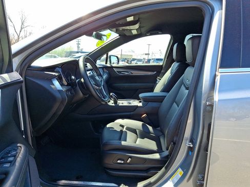 Used 2023 Cadillac XT5 Luxury AWD/4WD image 14