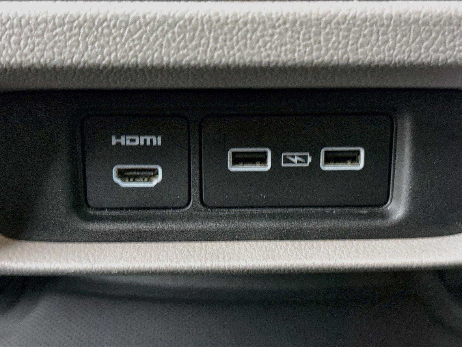 Used 2024 Honda Odyssey Elite image 36