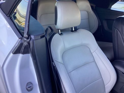 Used 2024 Ford Mustang GT Premium image 17