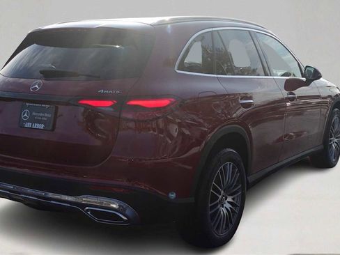New 2026 Mercedes-Benz GLC 300 4MATIC image 5