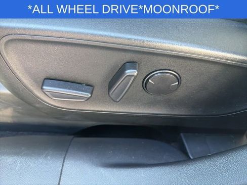 Used 2022 Ford Escape SEL w/ Technology Package AWD/4WD image 25